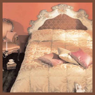 Итальянская мебель в стиле Прованс, кровати, тумбочки и комоды